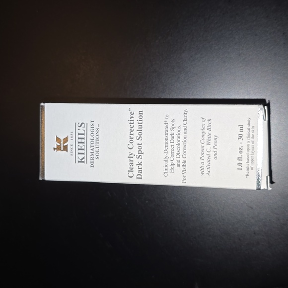 Kiehl’s • Clearly Corrective Dark Spot Solution - Picture 6 of 6